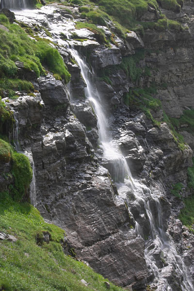 Cascade sous le Lac de Catchet