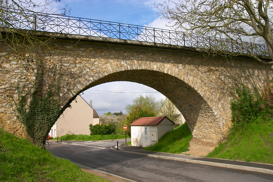 Cergy, pont du chemin de fer
