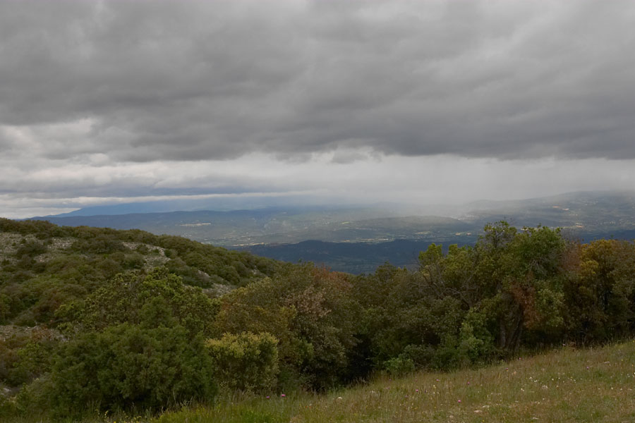 Randonne en Luberon, l'averse