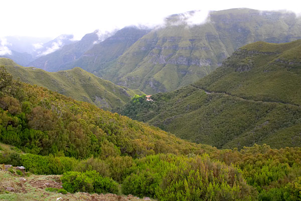 Paul da Serra, Valle